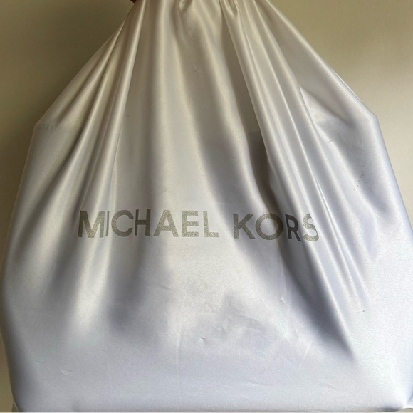 Michael Kors Tote/Shoulder Purse - Picture 14 of 14
